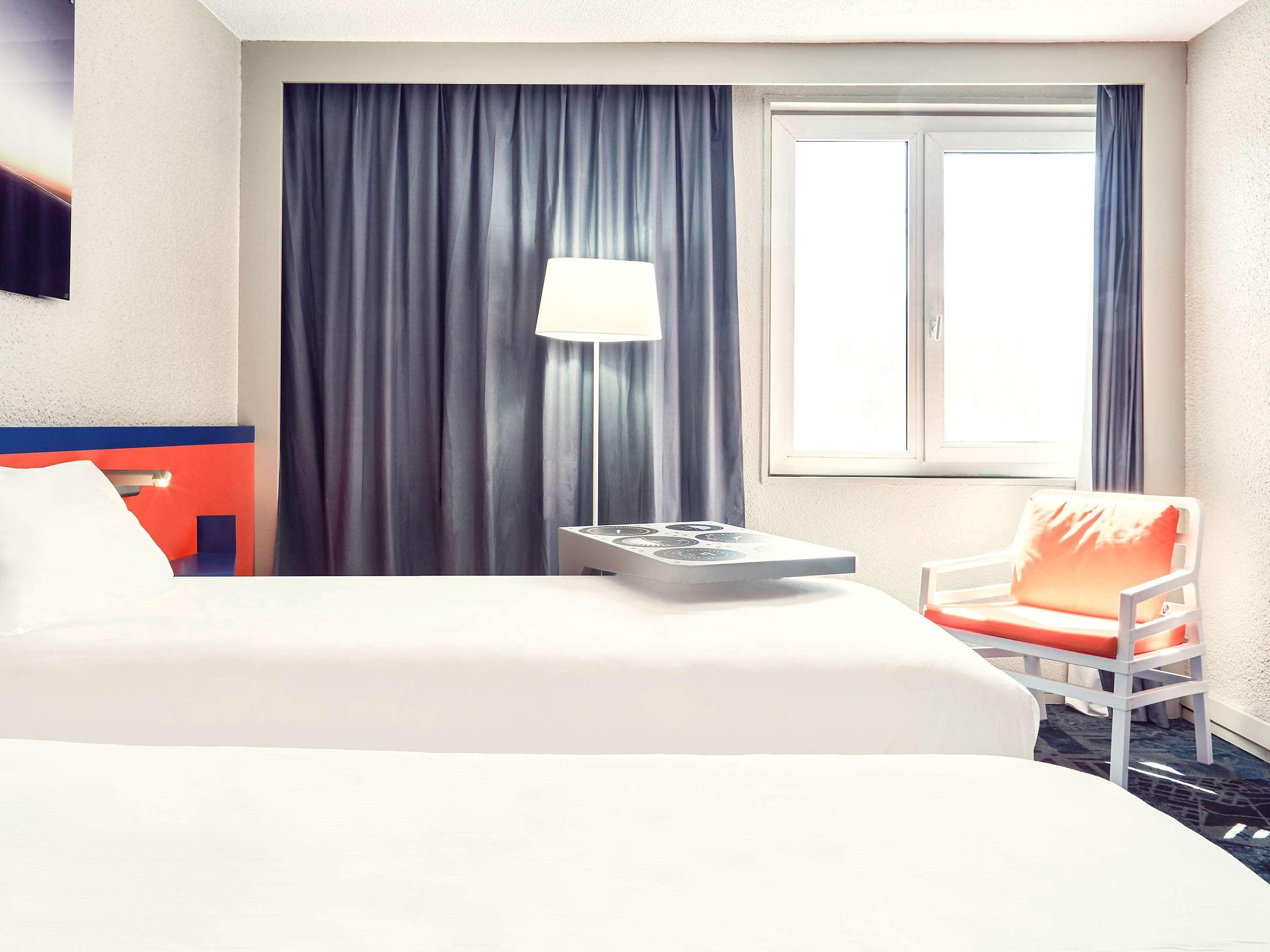 Ibis Styles Marseille Aeroport Otel Vitrolles  Dış mekan fotoğraf