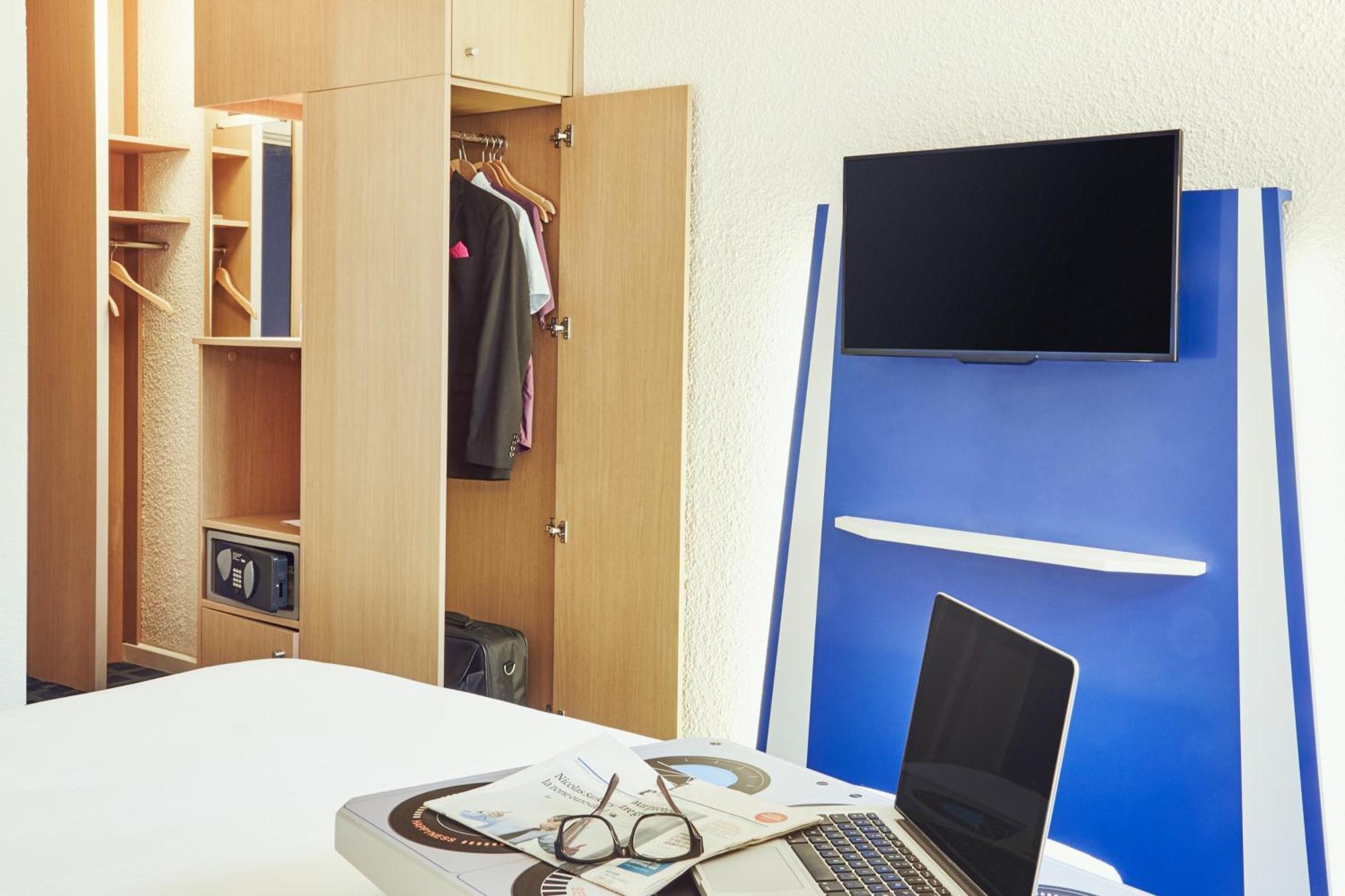 Ibis Styles Marseille Aeroport Otel Vitrolles  Dış mekan fotoğraf
