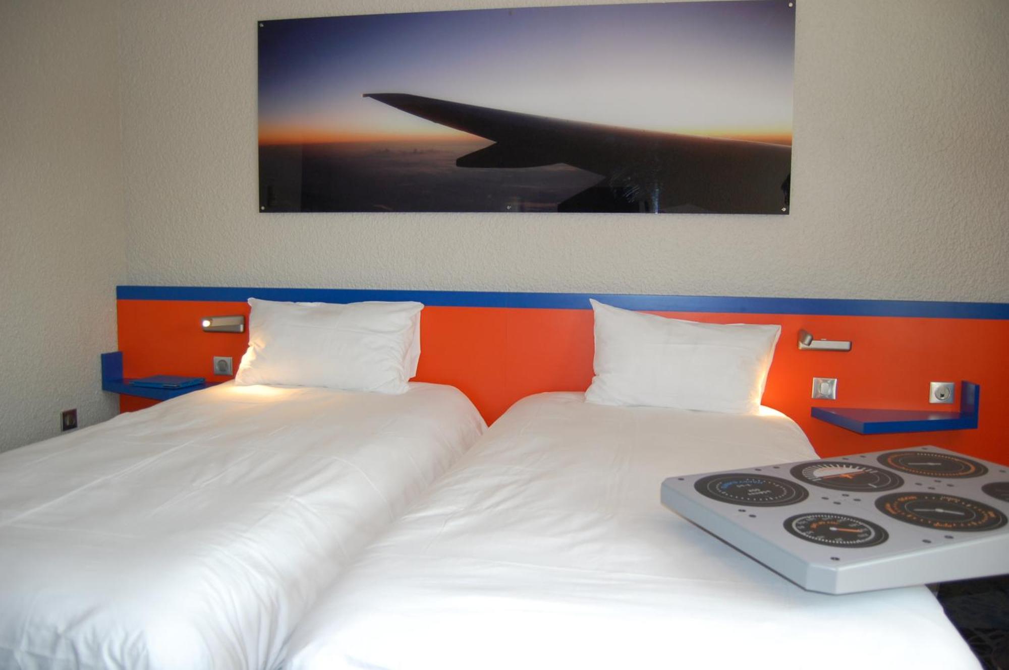 Ibis Styles Marseille Aeroport Otel Vitrolles  Dış mekan fotoğraf