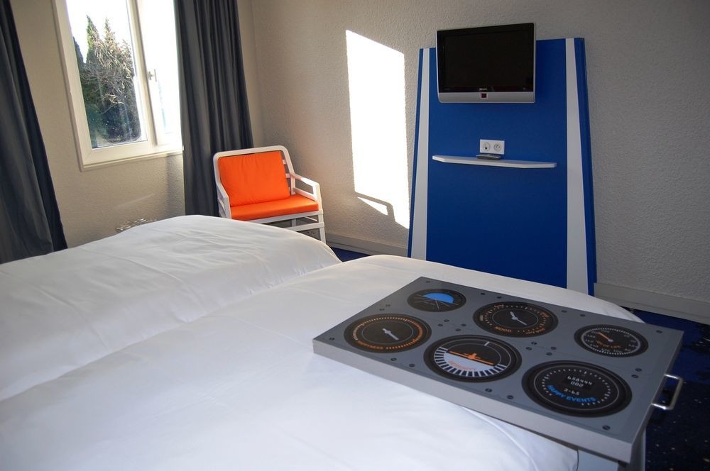 Ibis Styles Marseille Aeroport Otel Vitrolles  Dış mekan fotoğraf